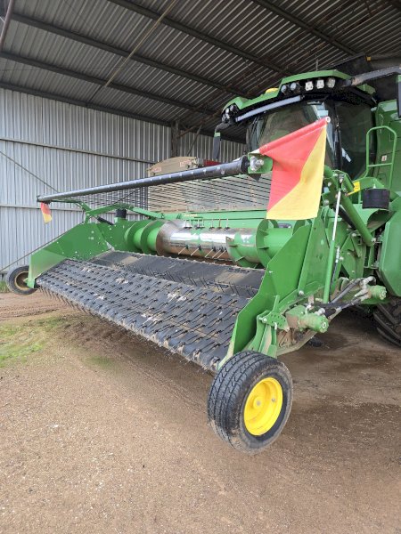 2021 John Deere BP 15 pickup front