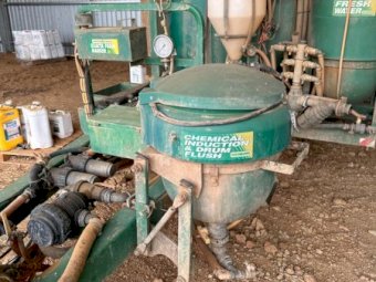 Goldacres 4028 Trailing Sprayer