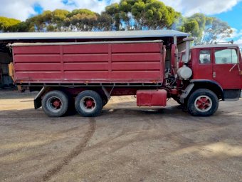 1977 International Acco 3070B Truck with Tipping Trailer