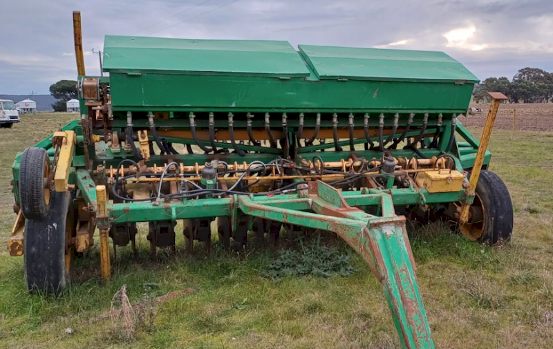 Rock-Hoppa Seed Drill