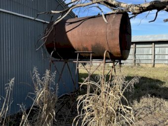 4 x Over head Fuel Tanks