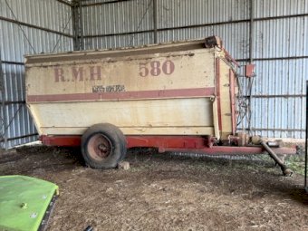 RMH 580 Feed Mixer