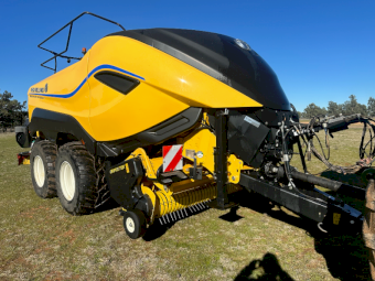 (Price Drop) New Holland BigBaler 1290 HD Baler