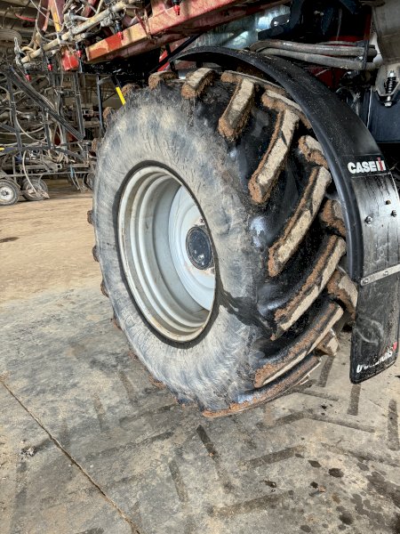 Case Patriot Flotation Tyres 710/70r38 tyres and custom rims set