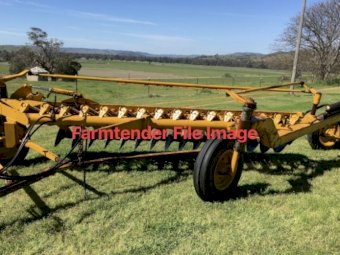 Chamberlain 14 Plate One Way Disc Plough