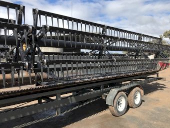 2012 Massey Ferguson 9540 Header Rear Wheel Assist  with Midwest 41 ft Front with comb Trailer