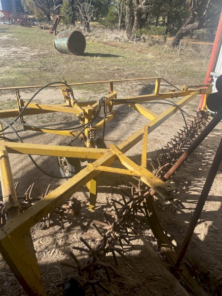 Phillips Prickle Chain Harrows for Combine