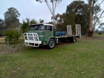 International C1800  Plant Truck