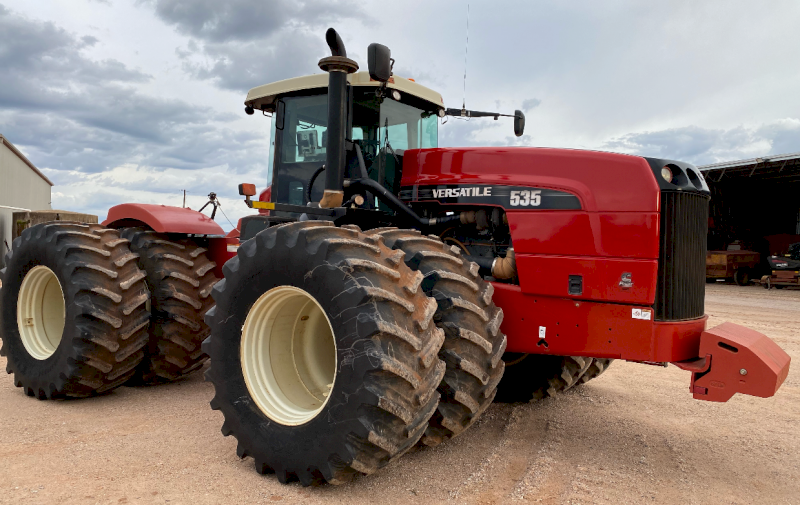 2010 Versatile 535 Tractor