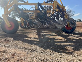 2015 Multi Farming Systems Multi Planter
