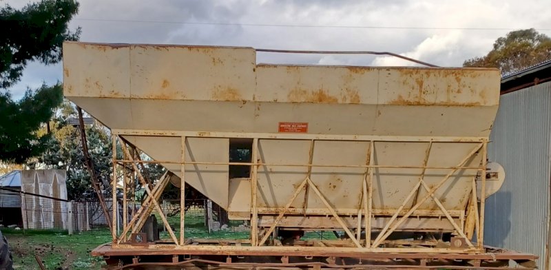 Heaslip 13' Grouper Bin