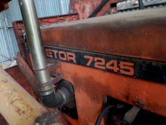 Zetor 7245 Tractor with FEL