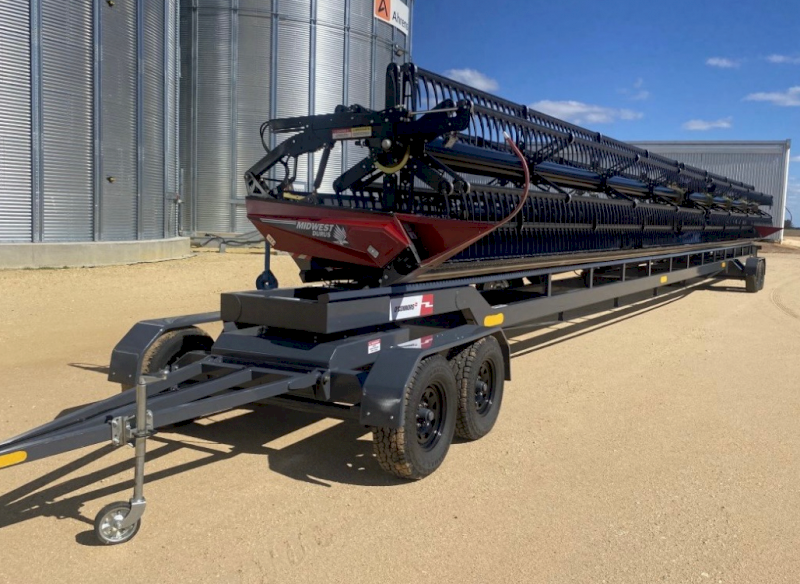 2023 Midwest Durus Premium 60ft Front and 60ft Trailer