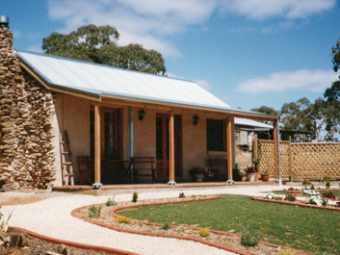 WANTED -- I am looking for a farm cottage to rent - Great Southern area