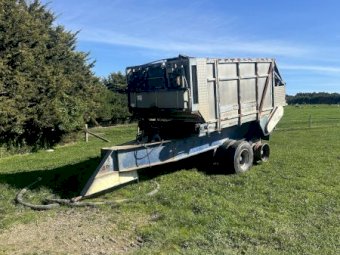 Muck Spreader