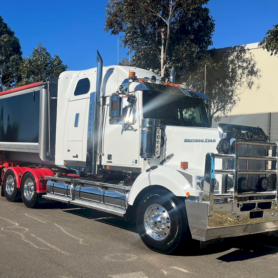 2019 Western Star 4800 FX Prime Mover