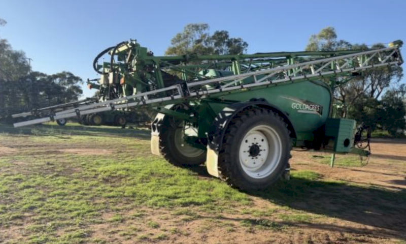 2012 Goldacres Prairie Evolution 6536 Boomspray,