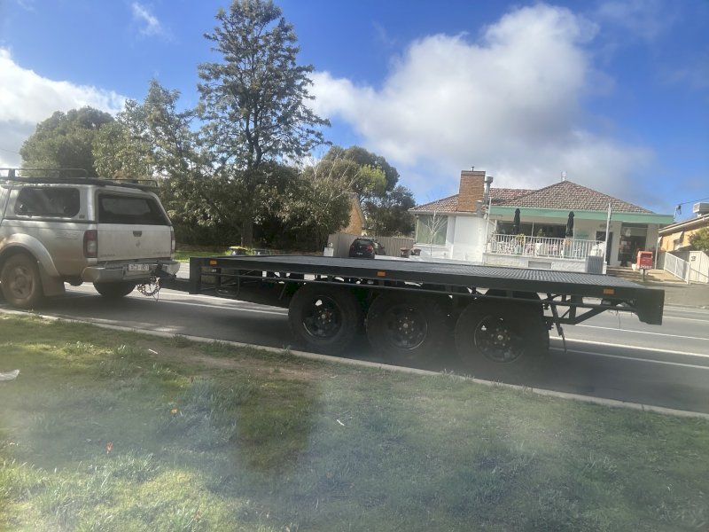 Flat Top Tri axle Trailer