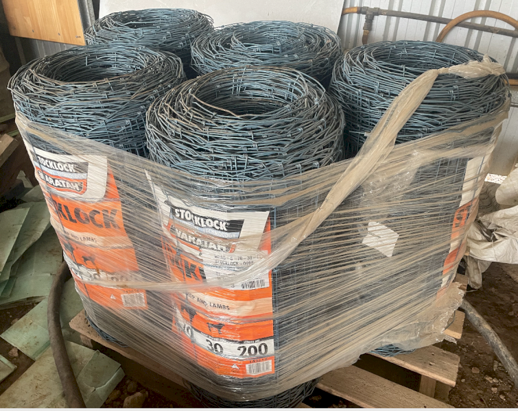 5 x Waratah Stocklock Fencing