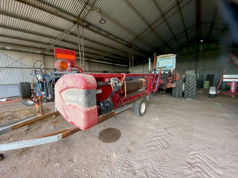 2004 Case IH 2016 14Ft Pick Up Front
