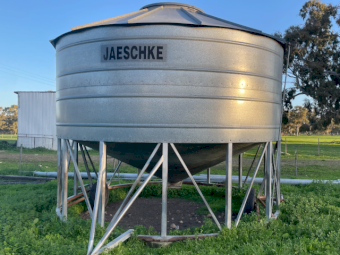 Jaeschke 29 Tonne Field Bin