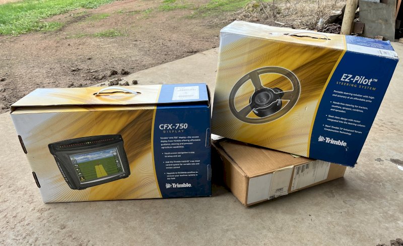 Trimble CFX750 with EZ Pilot