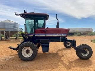 2000 Macdon 9350
