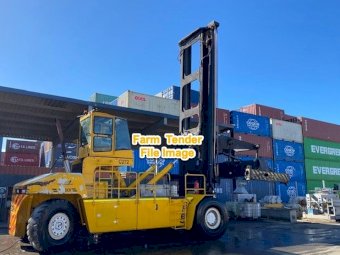 WANTED Fork Lift Top Lift or 45 tonne Reach Stacker