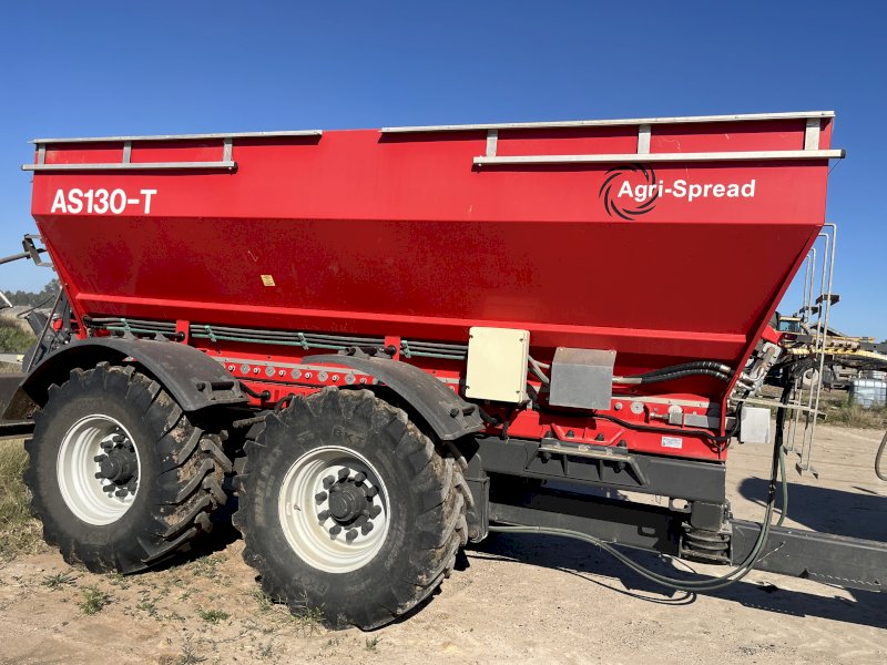 2016 Case CVT 250 Tractor with 2017 Agri-Spread AS130-T Spreader