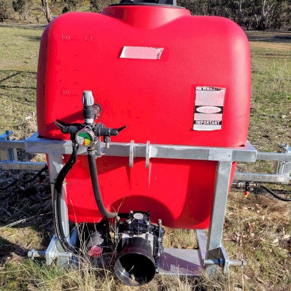 Silvan Linkage K04-60 Boom Sprayer