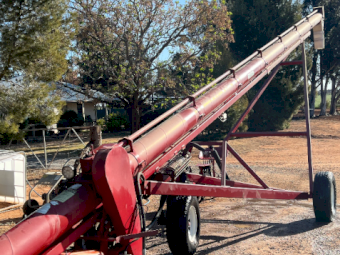 50ft x 10" Vennings Self Propelled Auger
