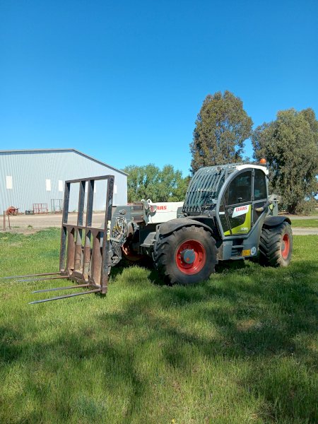 2015 Claas Scorpion 9055 Telehandler
