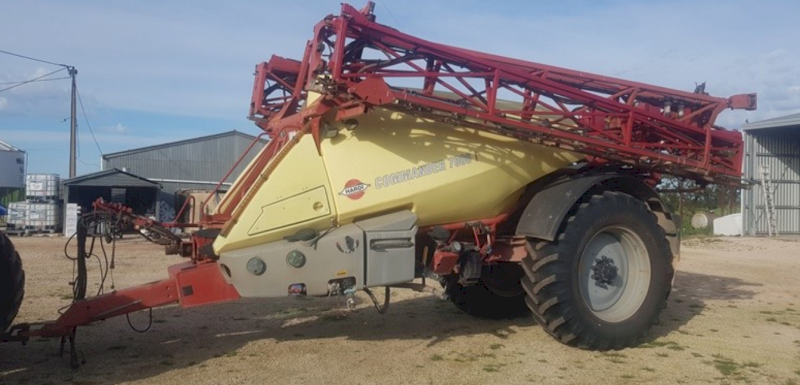 2006 Hardi 7000 Litre Boomspray