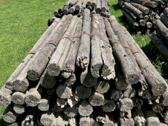 Used Treated Pine Posts x 20 Bundles