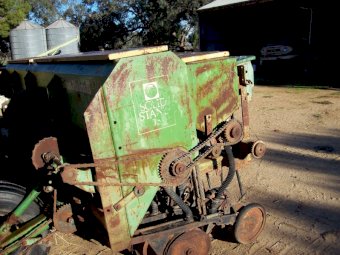 1994 Great Plains Seed Drill