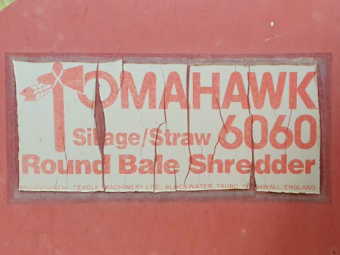 1998 Teagle 6060 Tomahawk Round Bale Shredder