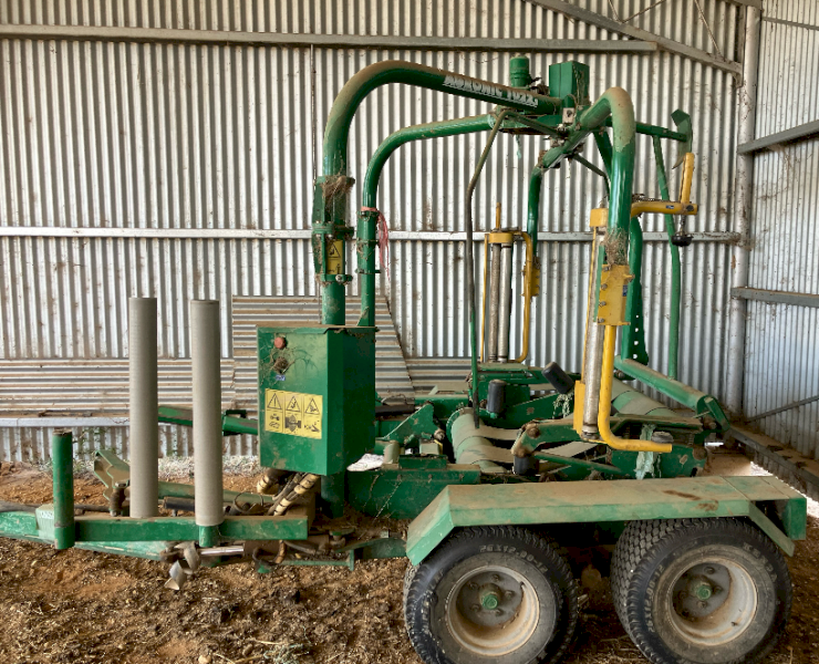 Agronic 1022 In-line Bale Wrapper