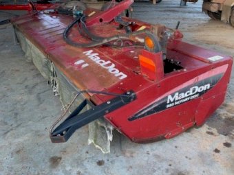 2014 MacDon R85