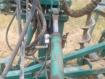 2022 Munro Post Driver Auto Driver 900 Series