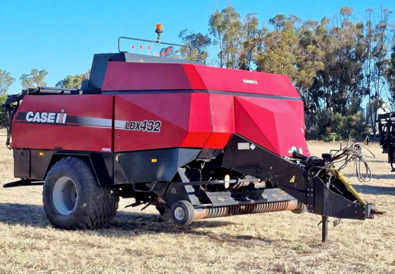 Case IH LBX432 Large Square Baler