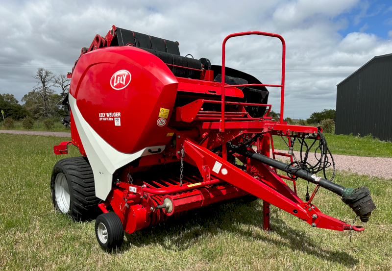 2017 Lely Welger RP 160 V Xtra Round Baler