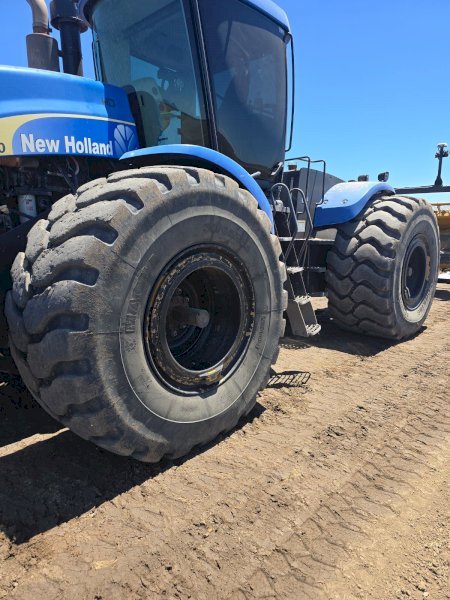 Tyres and Rims  35-65R-33