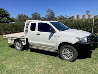 2014 Hilux Extra Cab Ute