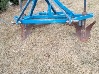 "V" Bed Former