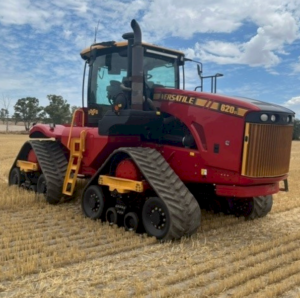 2019 Versatile 620DT Cab Tractor