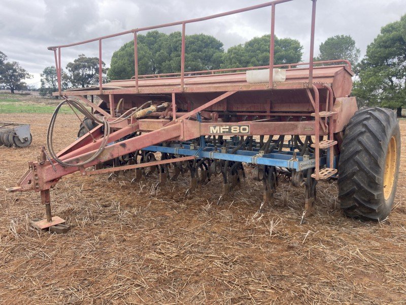 24 Run Massey Ferguson Combine