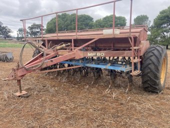 24 Run Massey Ferguson Combine