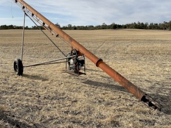 31' x 7" Auger