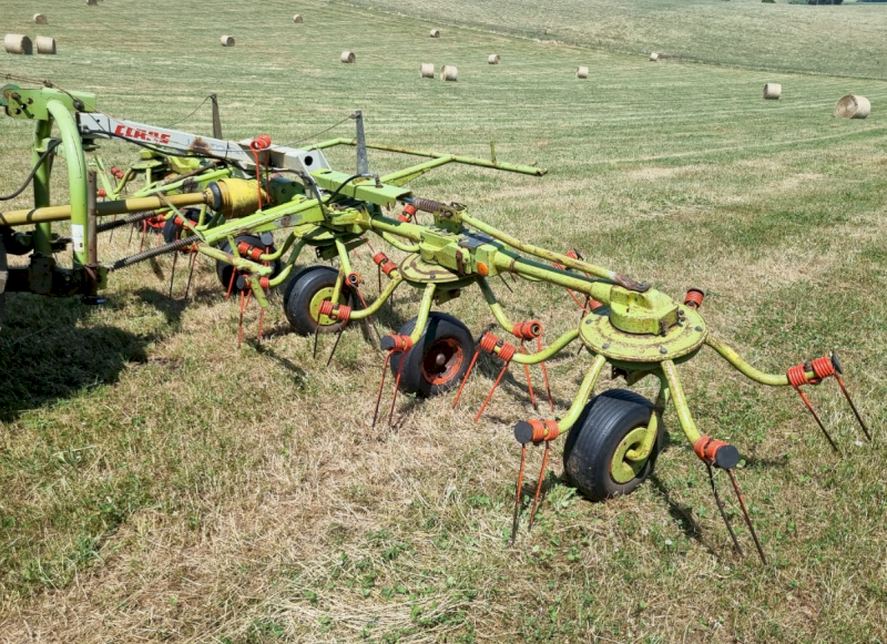 Claas Volto Tedder Rake