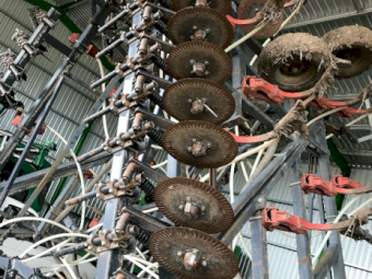Flexicoil 820 Tyne Air Seeder Bar